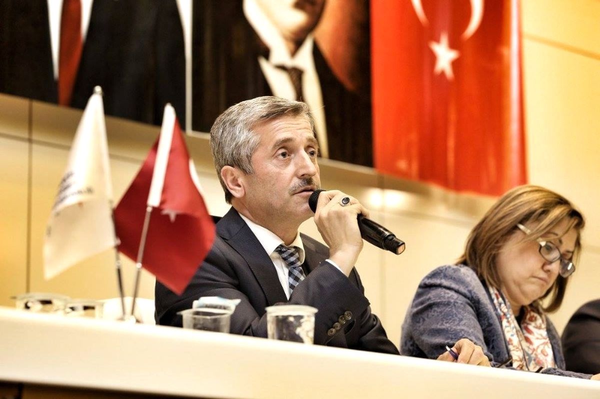 Gaziantep\'te Muhtarlara Referandum Süreci Anlatıldı