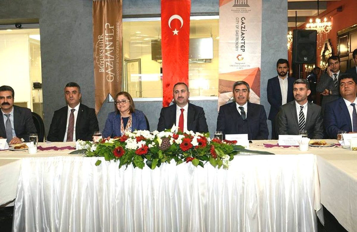 Günder, Referandumda Eveti Destekliyor