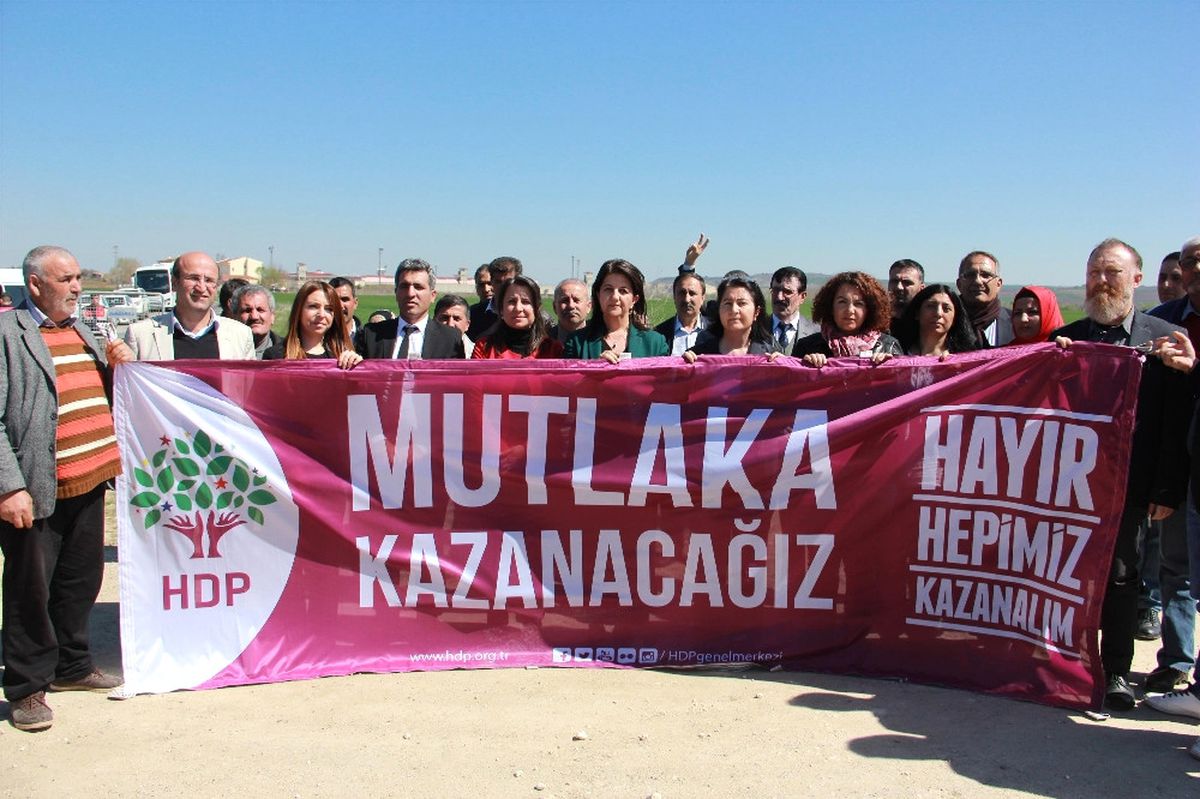 Hdp\'nin \'Hayır\' Kampanyasının Ikinci Etabı Başladı