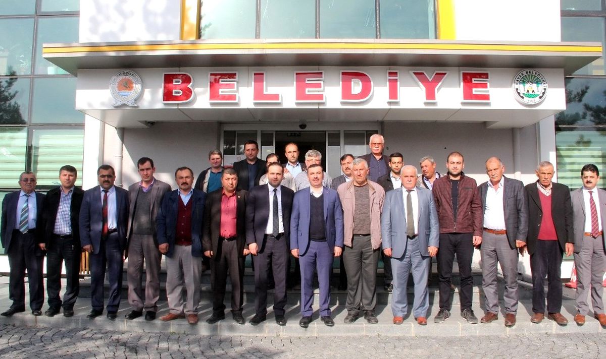 Kavak\'ta Muhtarlarla Toplantılar Devam Ediyor