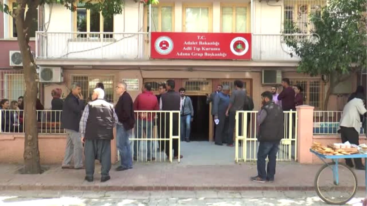 Kozan\'da 5 Kişinin Öldüğü Silahlı Saldırı - Cenazeler Yakınlarına Teslim Edildi