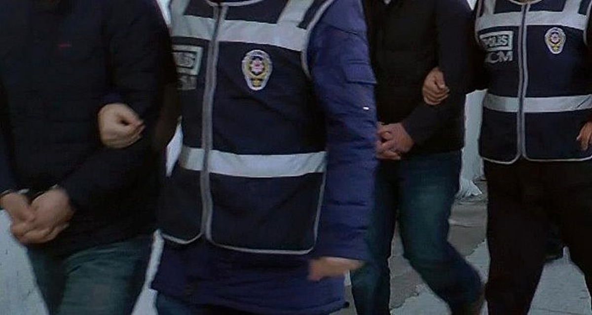 Muvazzaf 2 Subay Fetö\'den Tutuklandı