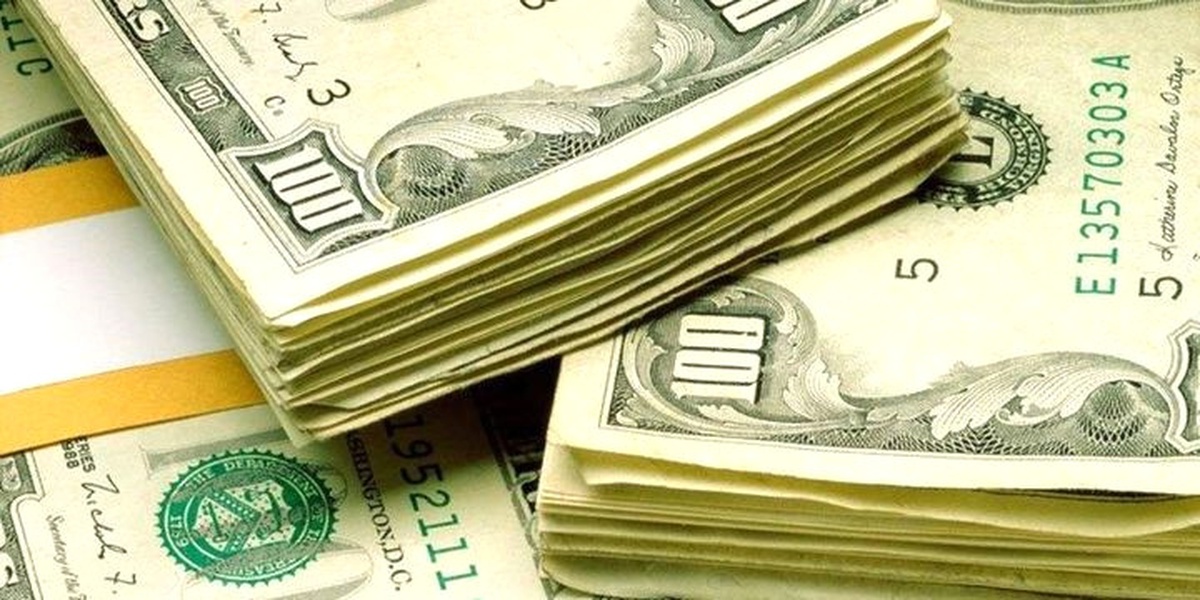 Dolar 3,65 TL\'den, Euro 3,95 TL\'den Güne Başladı