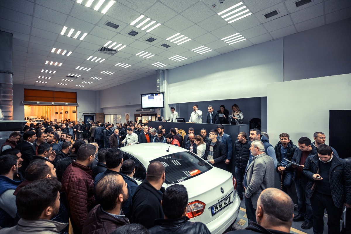 Sıfır otomobile kur farkı zammı geliyor