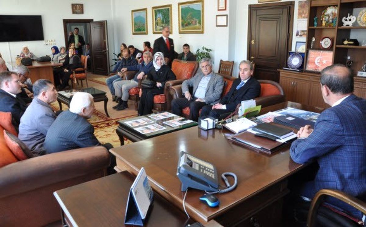 Simav\'da Referandum Toplantısı