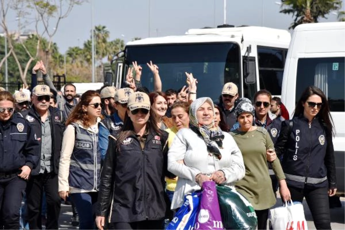 Antalya\'da Pkk/kck\'dan 15 Tutuklama