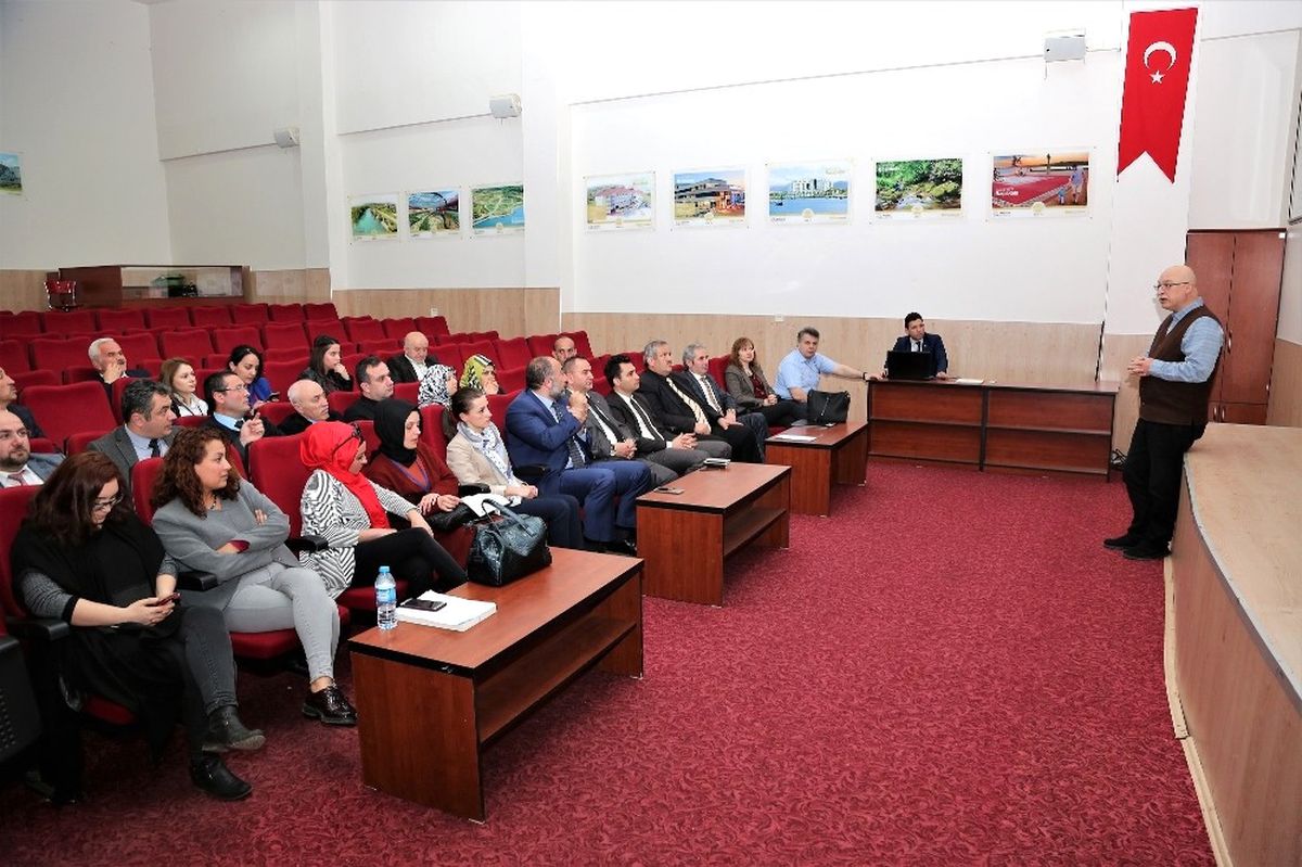Başiskele\'ye \'Enteğre Yönetim Sistemleri\' Sertifikası Verildi