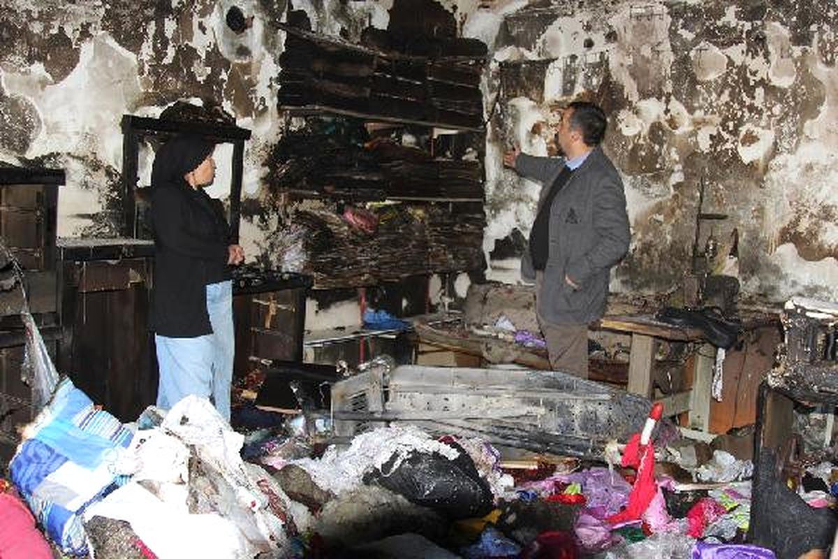 Başkale\'de Yangın Evi Küle Çevirdi