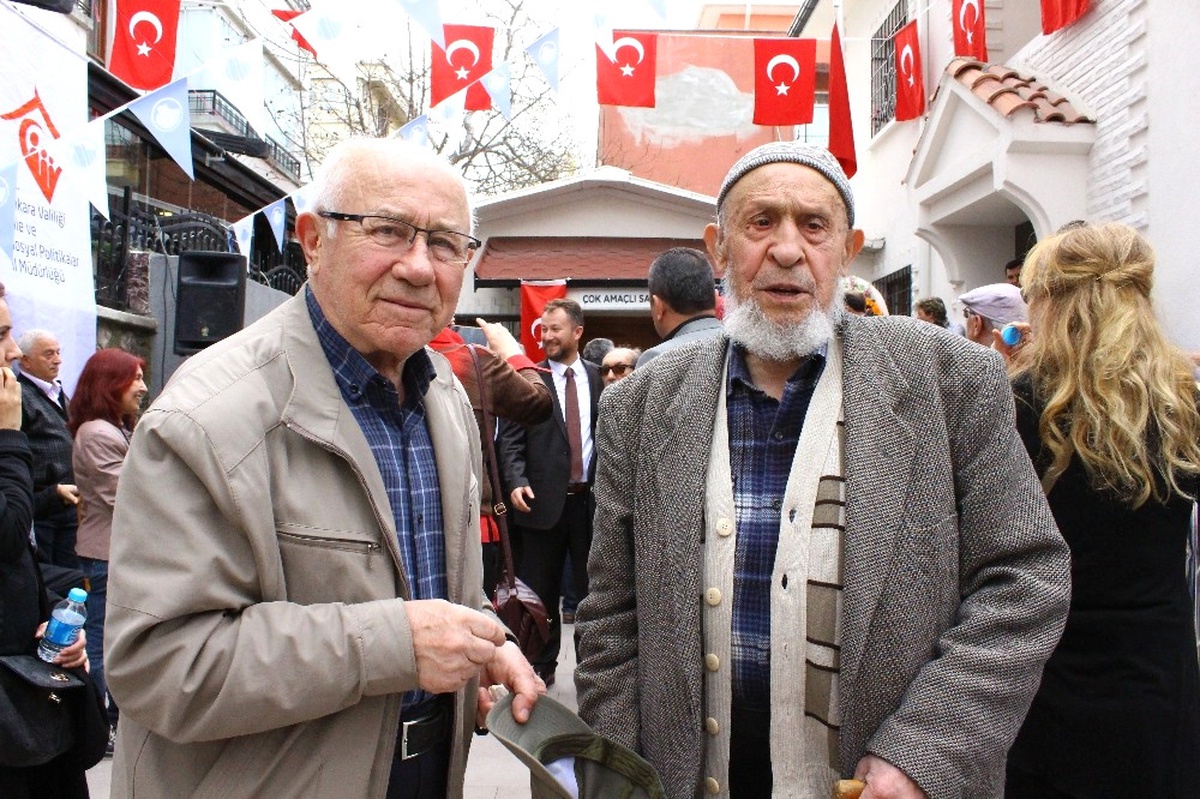 Başkent\'te Erkeklere Özel Yaşlı Yaşam Merkezi Açıldı