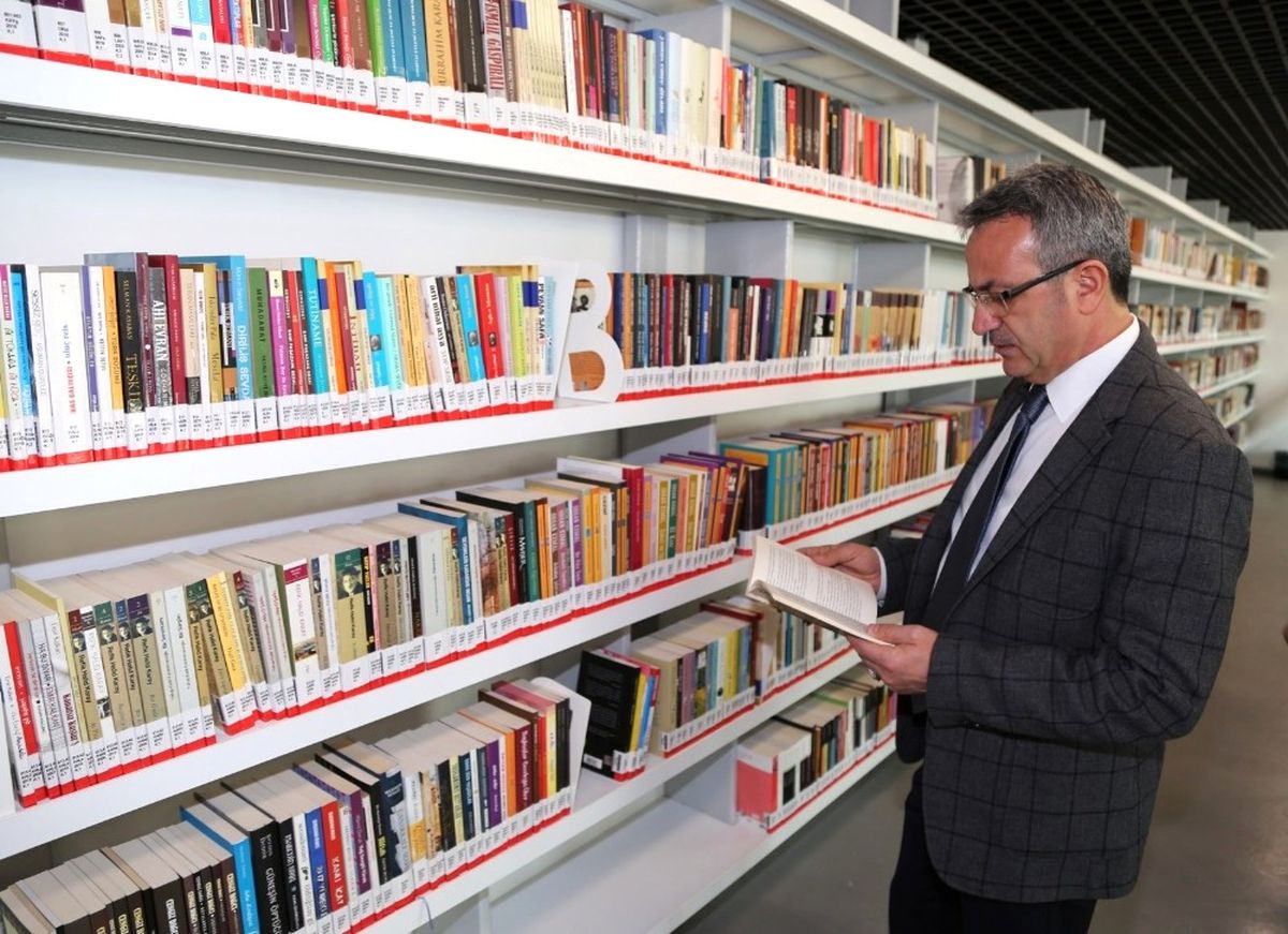 Beylikbağı Bilim Sanat\'ta 4 Bin Kitap Okuyucularını Bekliyor
