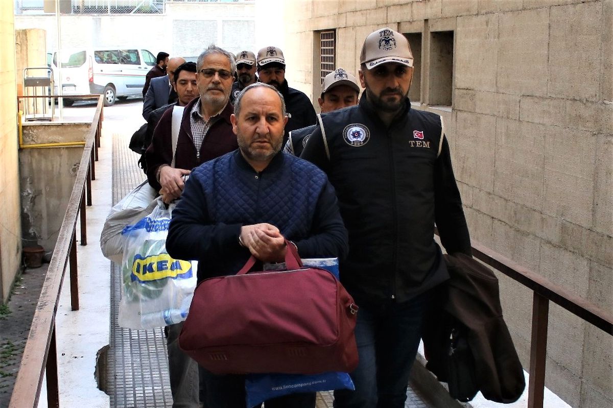 Bursa\'da Fetö/pdy\'nin Mütevelli Heyetinden 7 Kişi Adliyeye Sevk Edildi