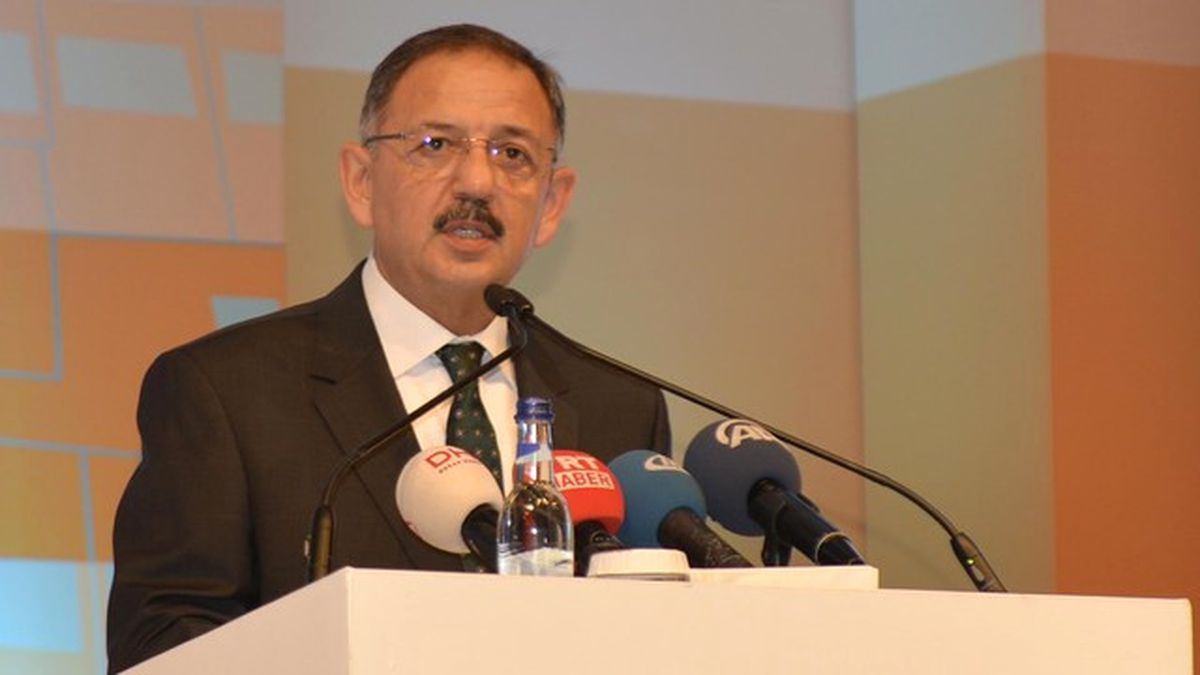 Çevre ve Şehircilik Bakanı Özhaseki: (1)