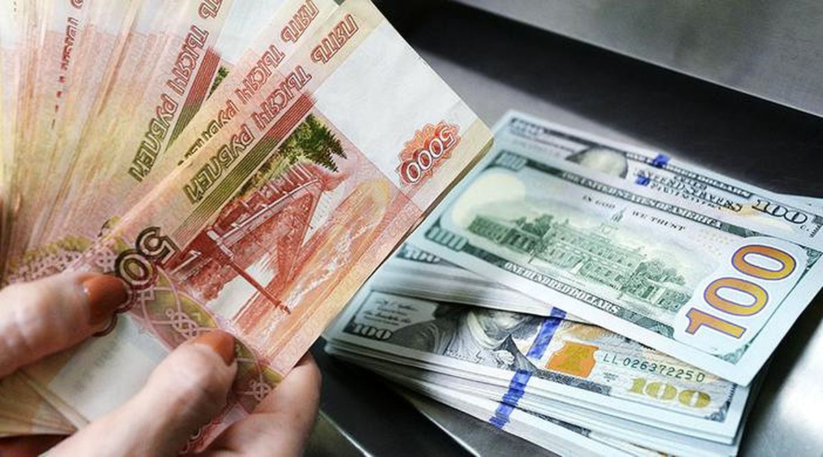 Ruble, Dolar Karşısında 20 Ayın Zirvesinde