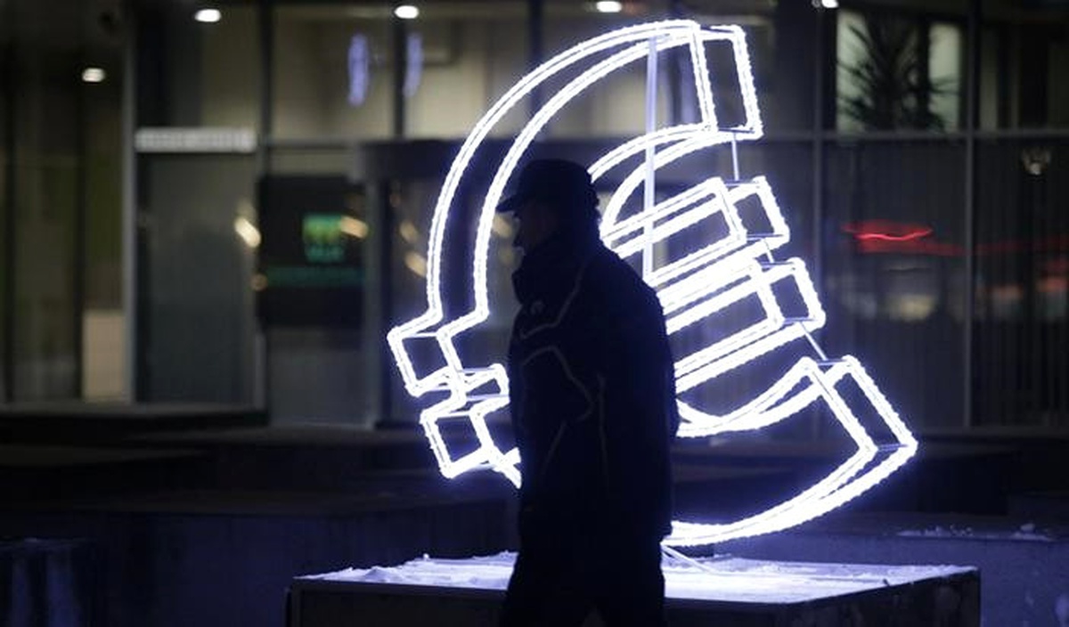 Euro Bölgesi\'nde Ekonomik Güven Beklentinin Aksine Düştü