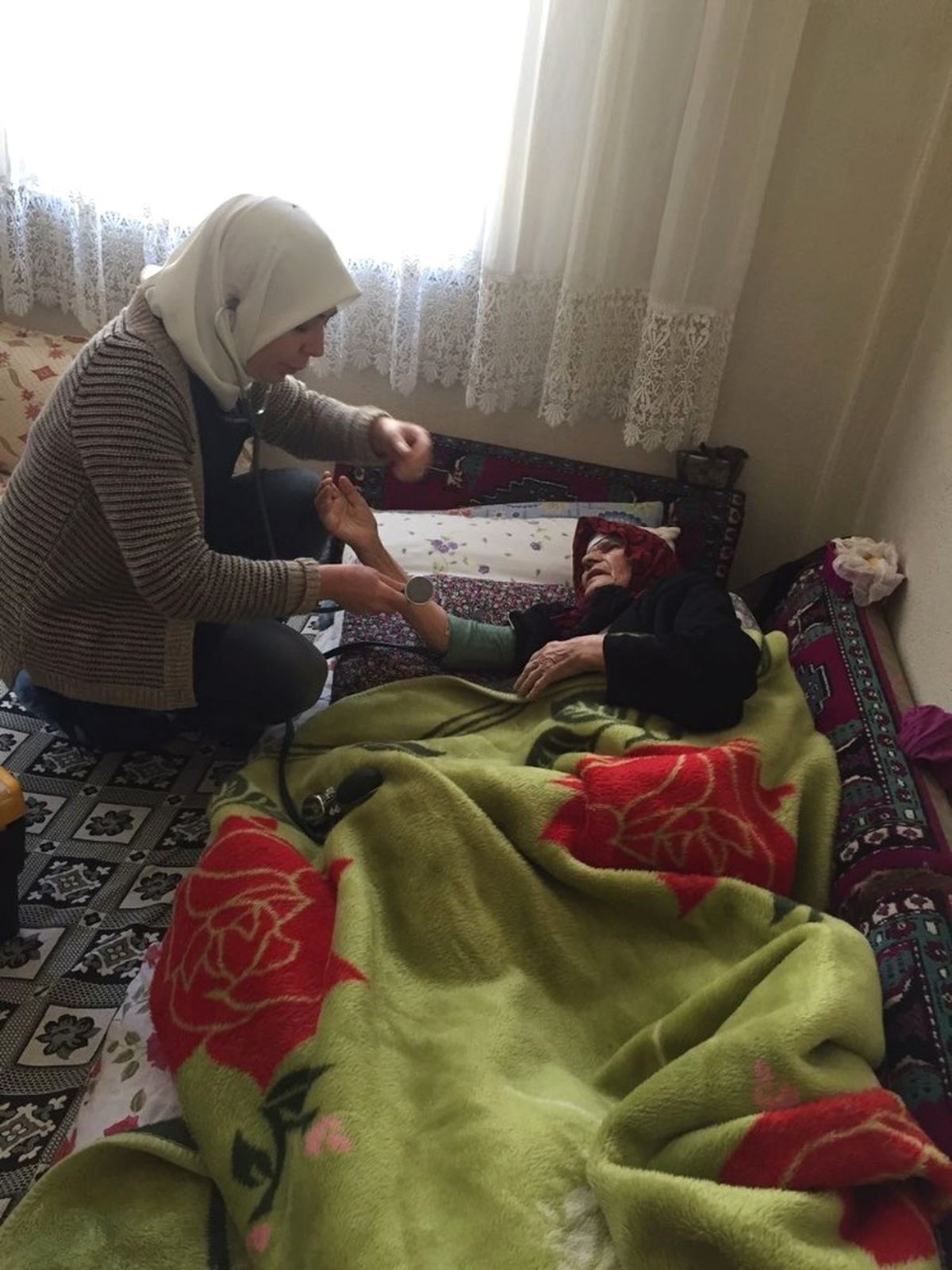 Evde Sağlık Hizmetiyle 2 Bin 130 Hastaya Ulaşıldı