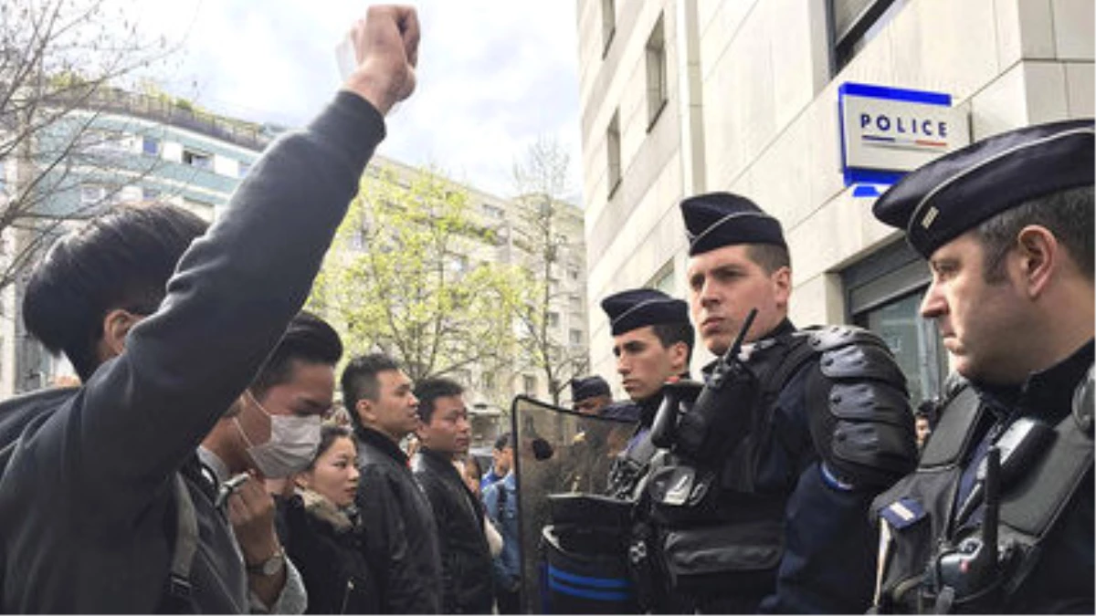 Fransa\'da "Polis Şiddeti" Protestoları