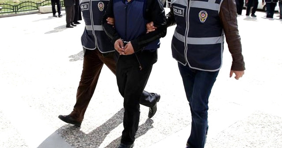 Market Soyguncuları Yakayı Ele Verdi