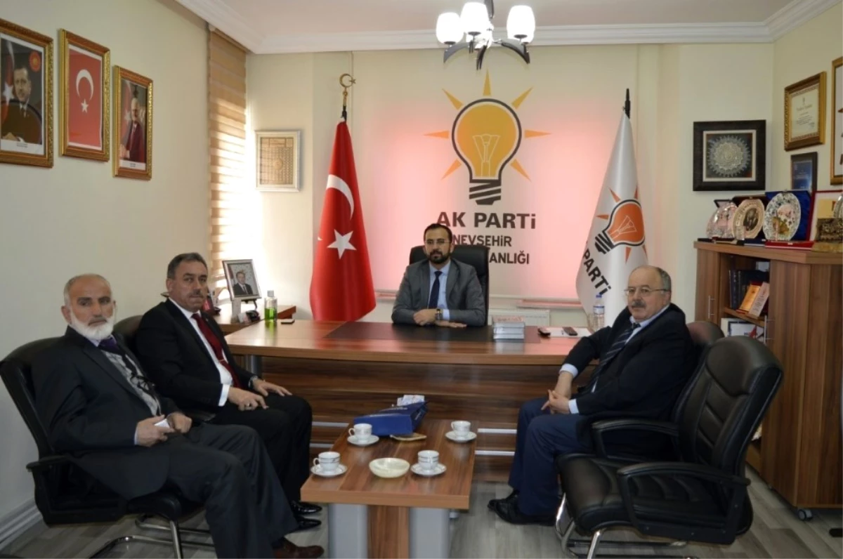 Müftü Öztürk, AK Parti İl Başkanı Tanrıver\'i Ziyaret Etti