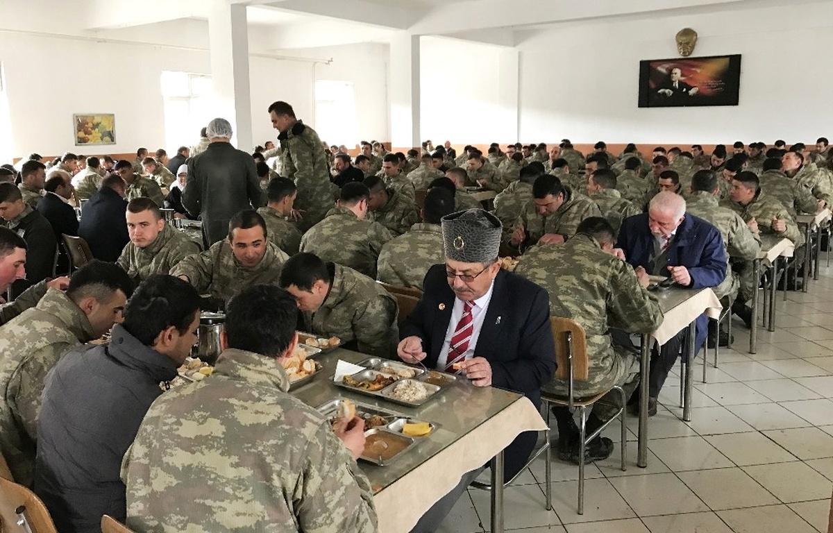 Şehit Yakınları ve Gazilerin Mehmetçikle Anlamlı Buluşması