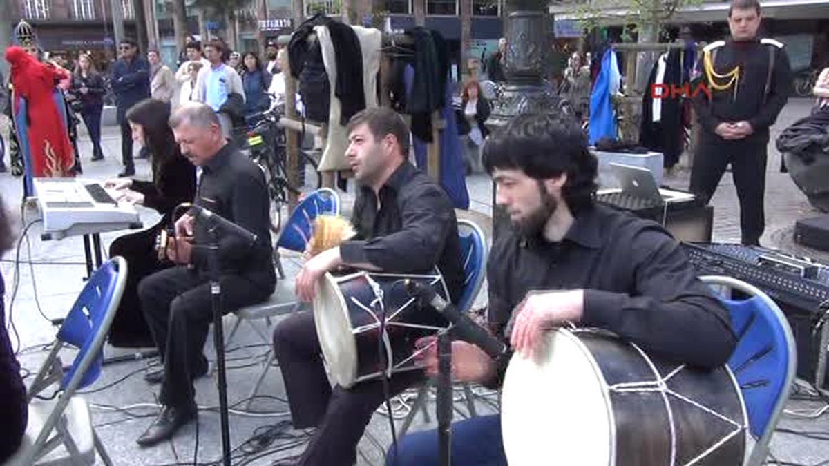 Strasbourg\'ta Çerkez Rüzgarı Esti