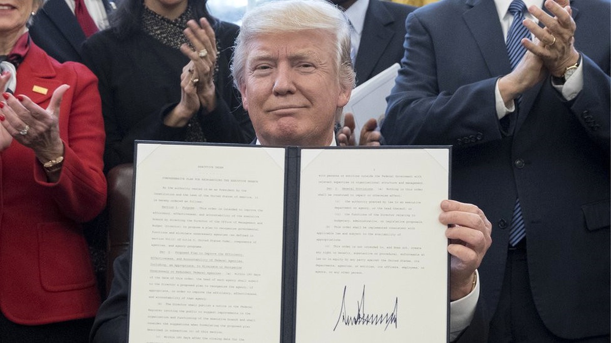 Trump\'ın Seyahat Yasağına \'Süresiz Durdurma\'