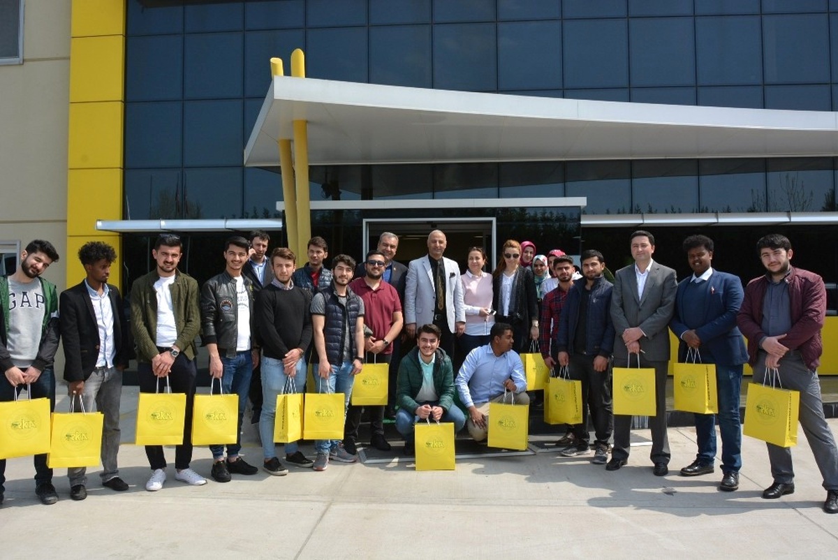 Yabancı Öğrenciler Turgutlu\'da İnceleme Gezisi Yaptı