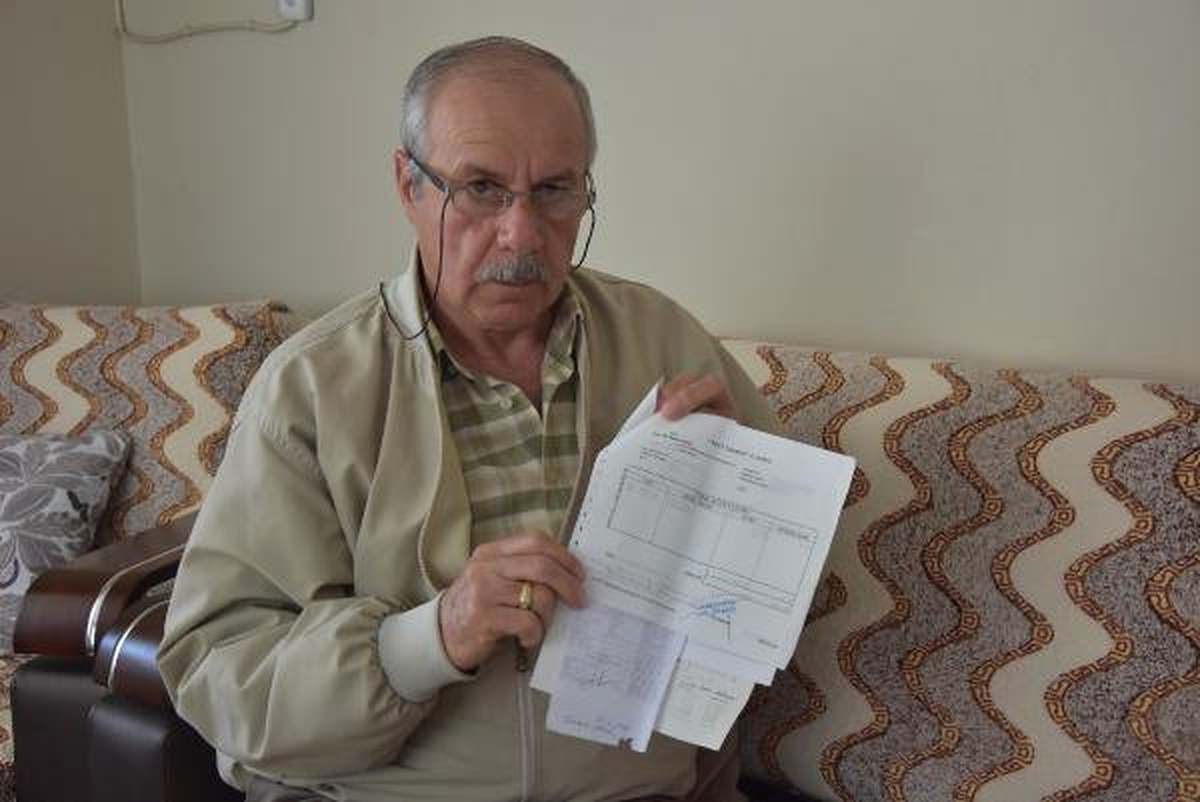 İzmir\'de Emekli Memur, Yatağında Uyurken Trafik Cezası Yedi