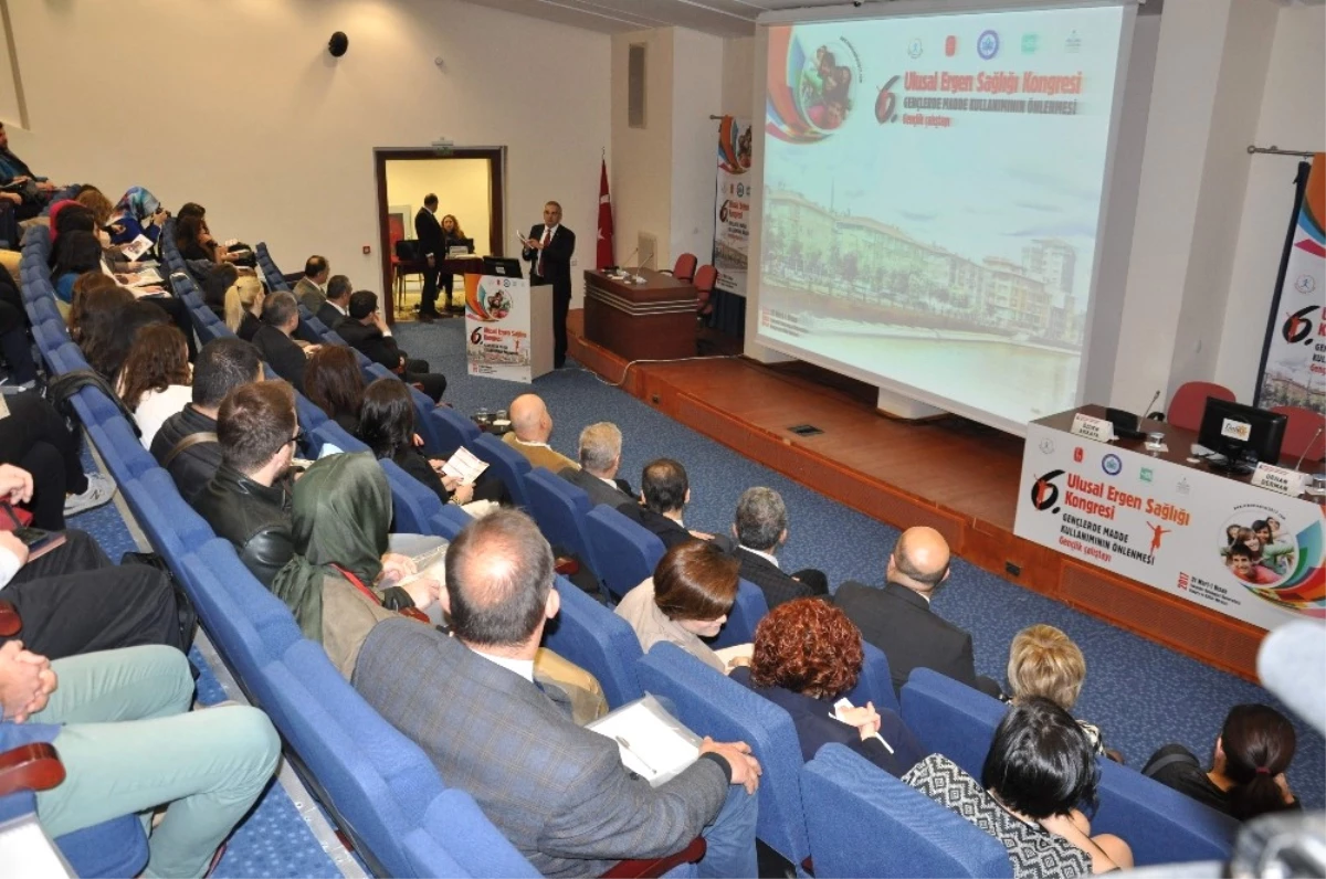 6. Ergen Sağlığı Kongresi Eskişehir\'de Başladı