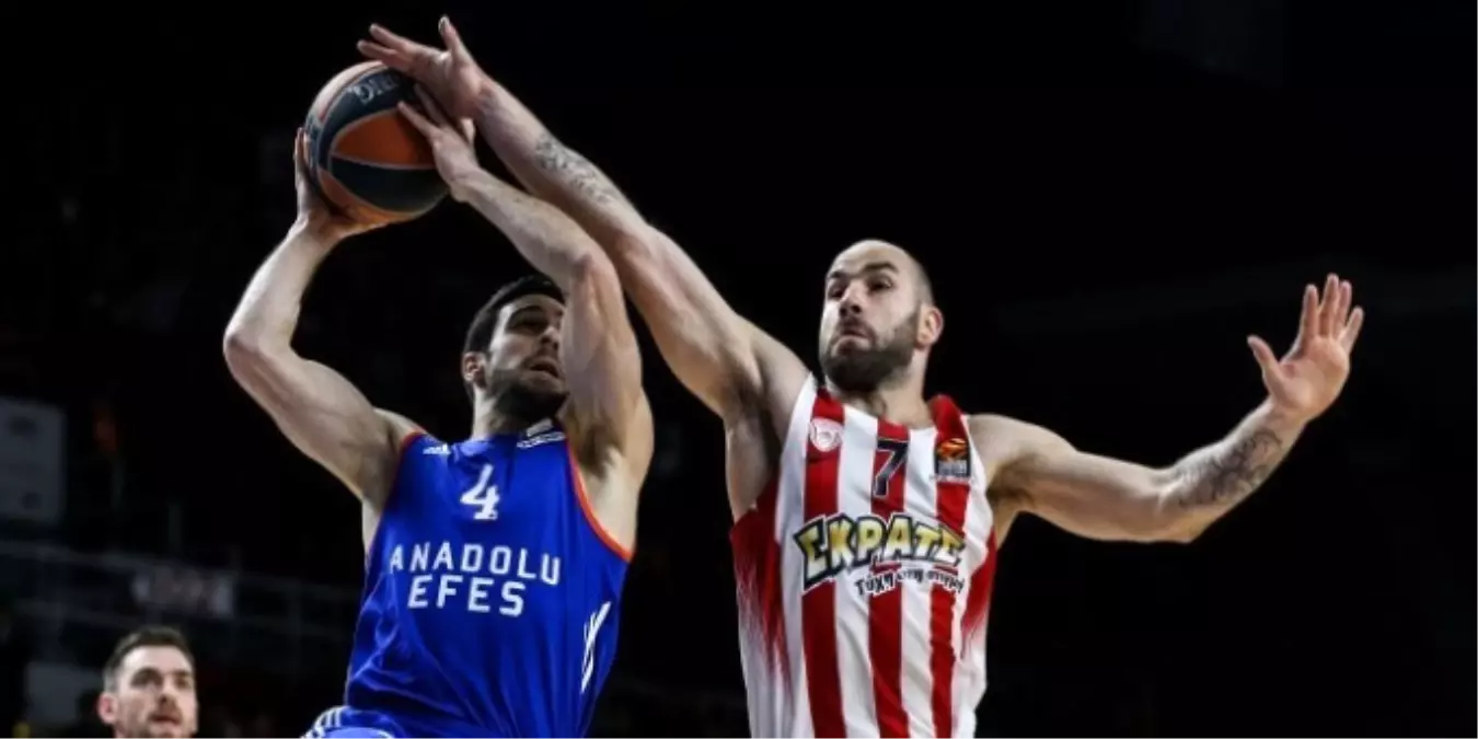 Anadolu Efes Acımadı!