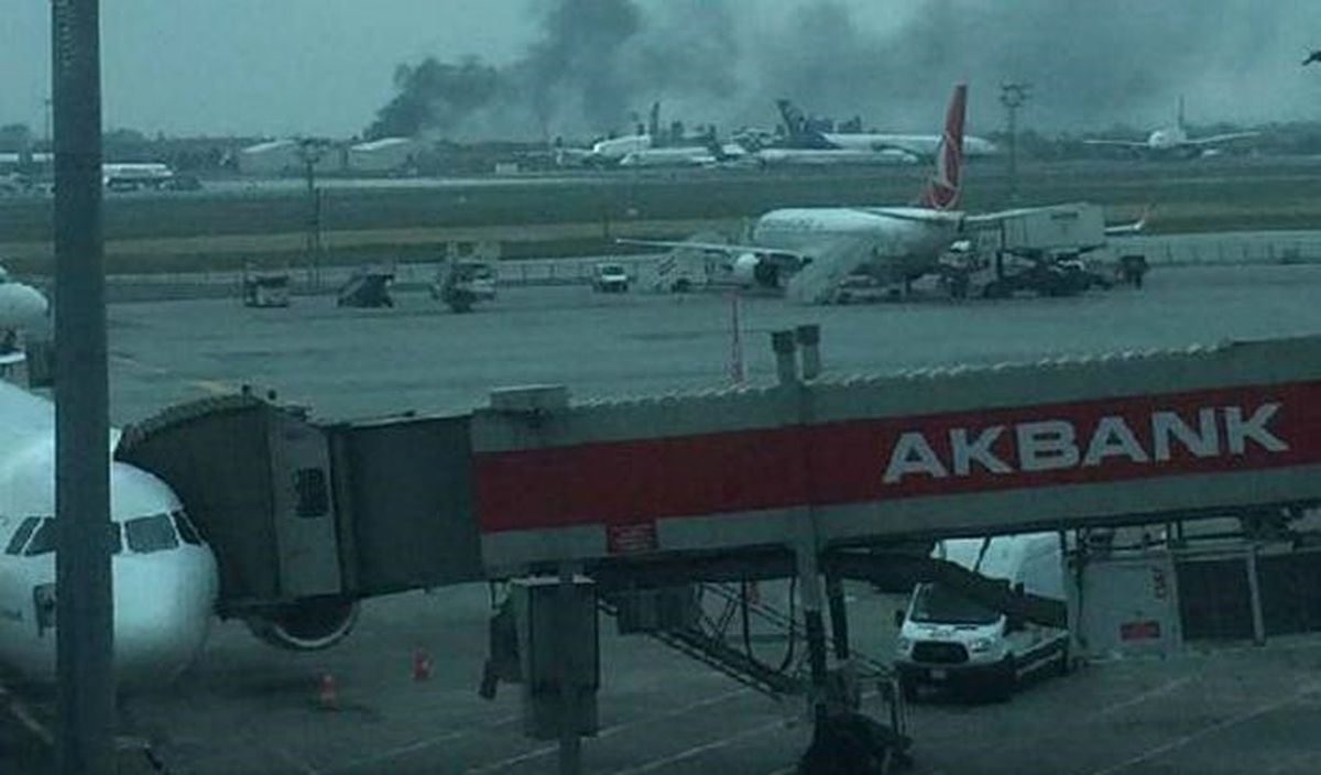 Atatürk Havalimanı\'nda Duman Alarmı