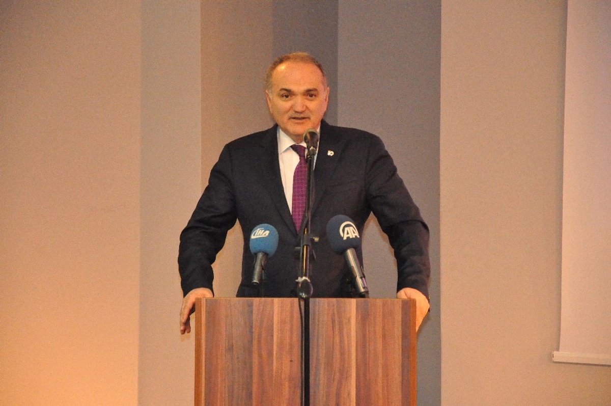 Bakan Özlü, Küçük Sanayi Sitesi Temsilcileri ve Hemşehrileriyle Buluştu