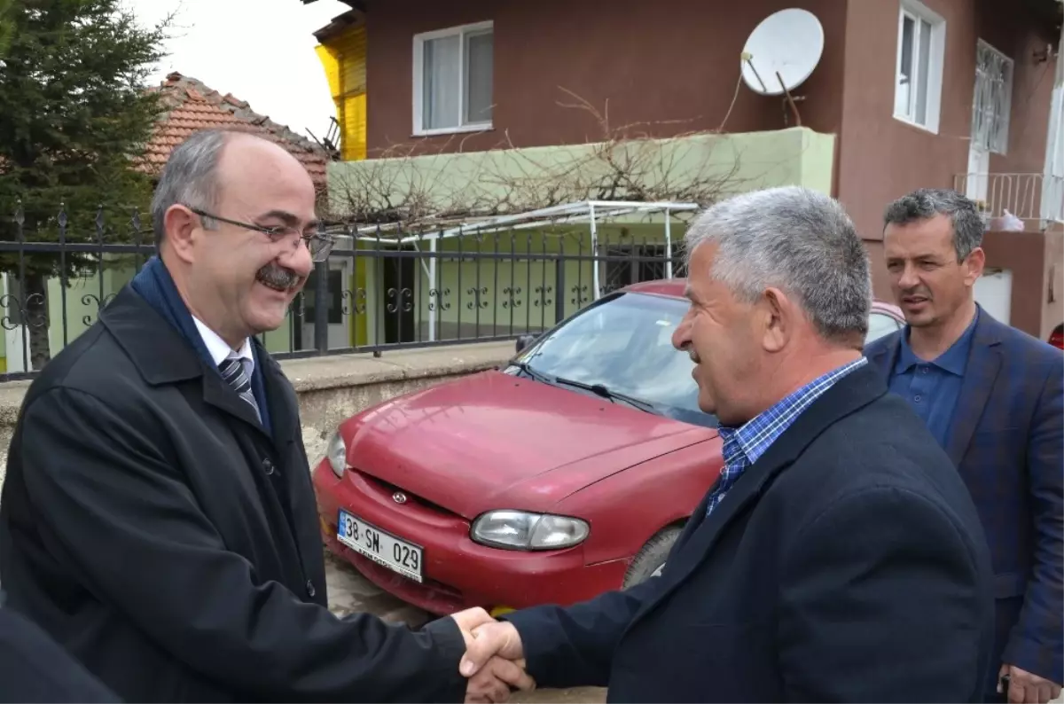 Başkan Şinasi Gülcüoğlu Yeni Mahallede Vatandaşlarla Bir Araya Geldi