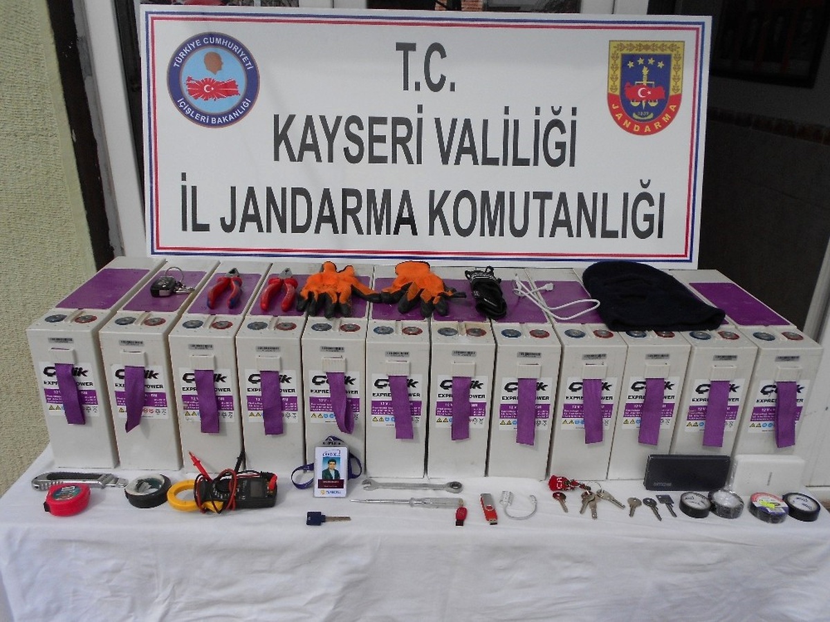 Baz İstasyonlarından Akü Çalan Zanlı Yakalandı