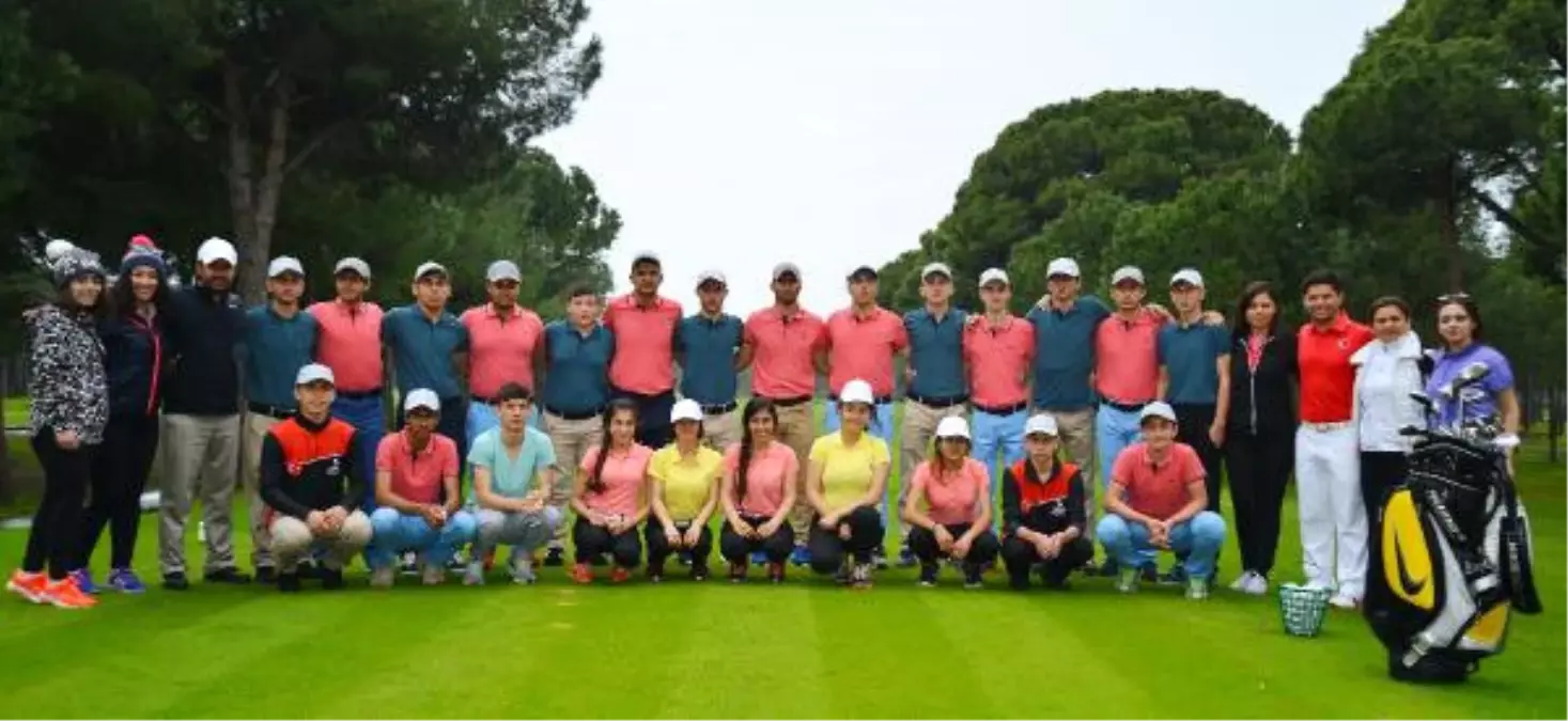 İşitme Engelli Golf Takımı Belek\'te Kampa Girdi