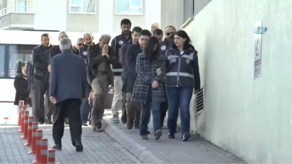 Kayseri\'deki Kamu Kurum ve Kuruluşlarında Fetö Operasyonu: 15 Gözaltı