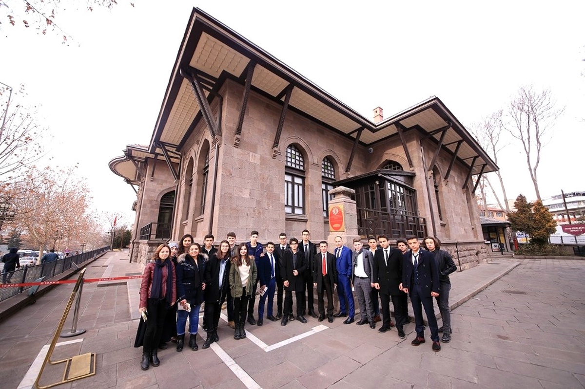 Merkezefendi Okul Başkanları Avrupa\'ya Taşındı