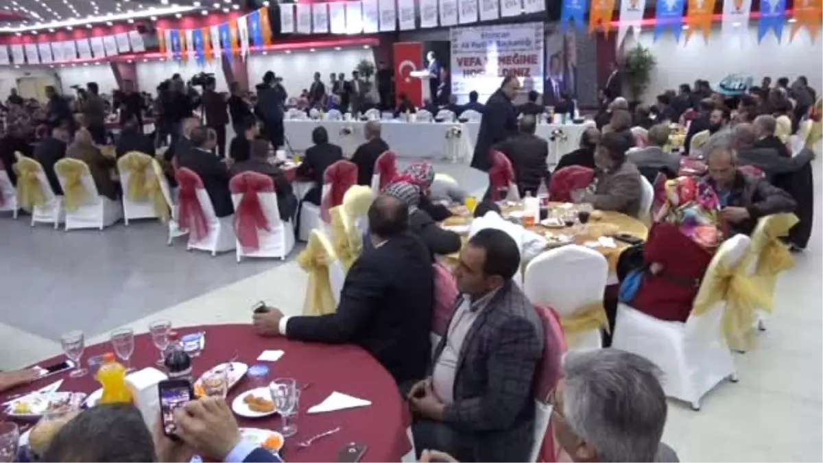 Milli Savunma Bakanı Işık, Erzincan\'da