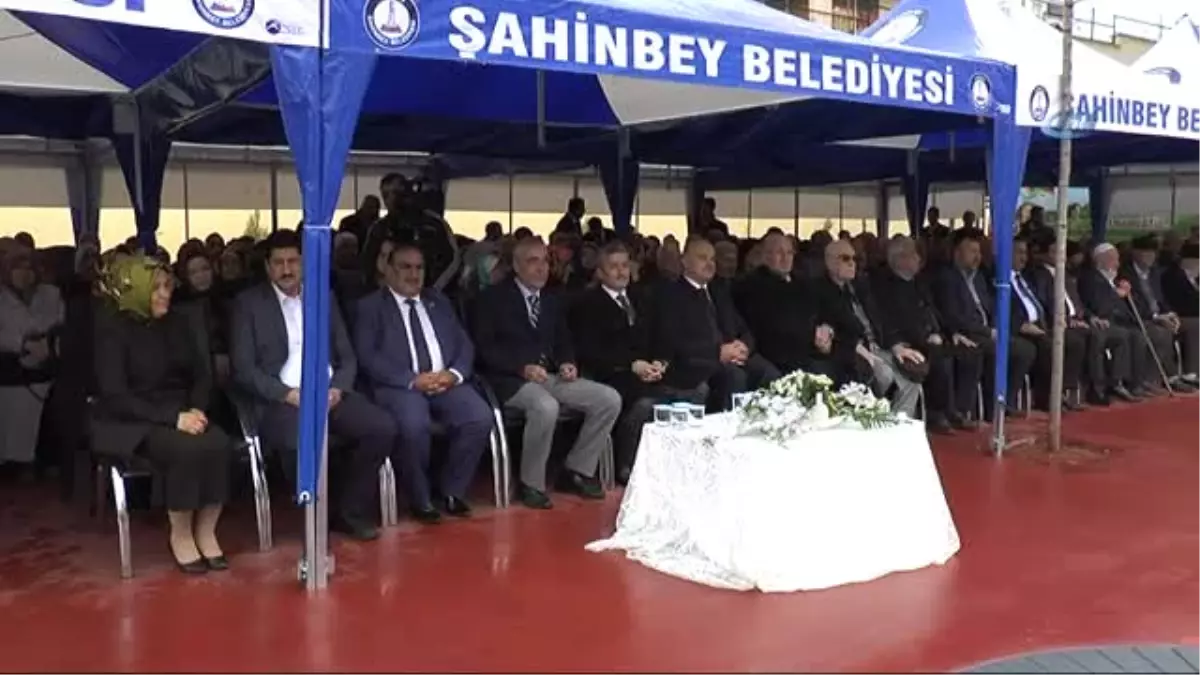 Yeditepe Sosyal Tesisi ve Dr. Oya-Lütfü Büyükuncu Cami Açılışı Gerçekleşti