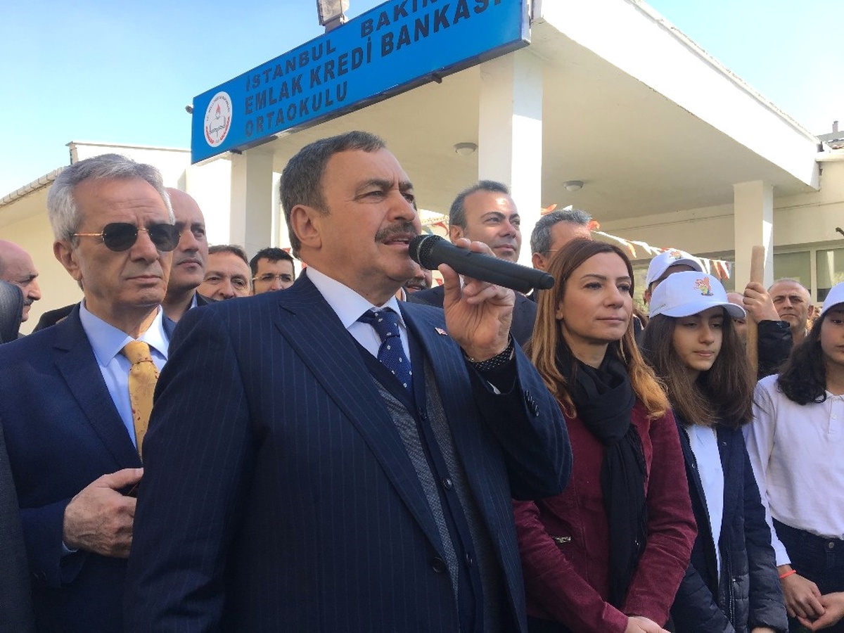 1- Bakan Eroğlu: Inşallah Yakında Bütün Gazeteler Türkçe Basılır