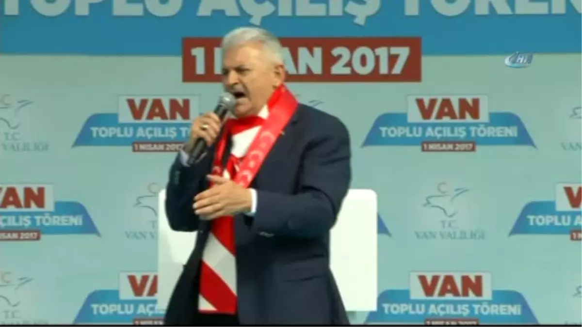 Başbakan Yıldırım: "Bizim Anayasa Değişecek Avrupalılar Yerinde Duramıyor.