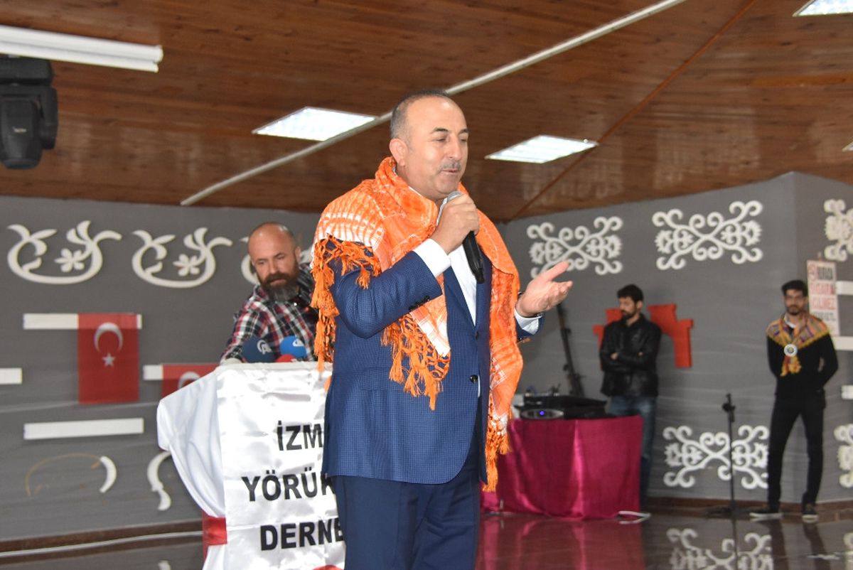Çavuşoğlu\'ndan "Cumhuriyet Elden Gidiyor" Diyenlere Cevap
