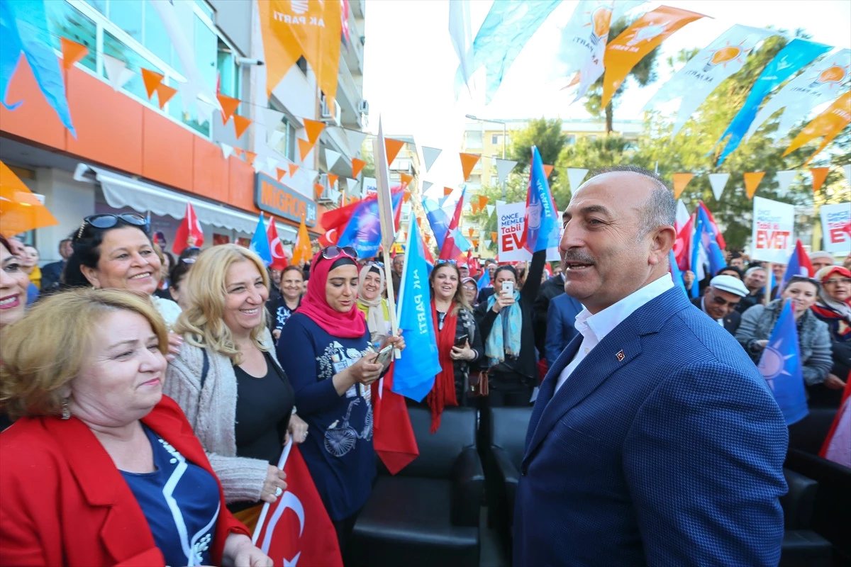 Dışişleri Bakanı Çavuşoğlu, İzmir\'de Açıklaması