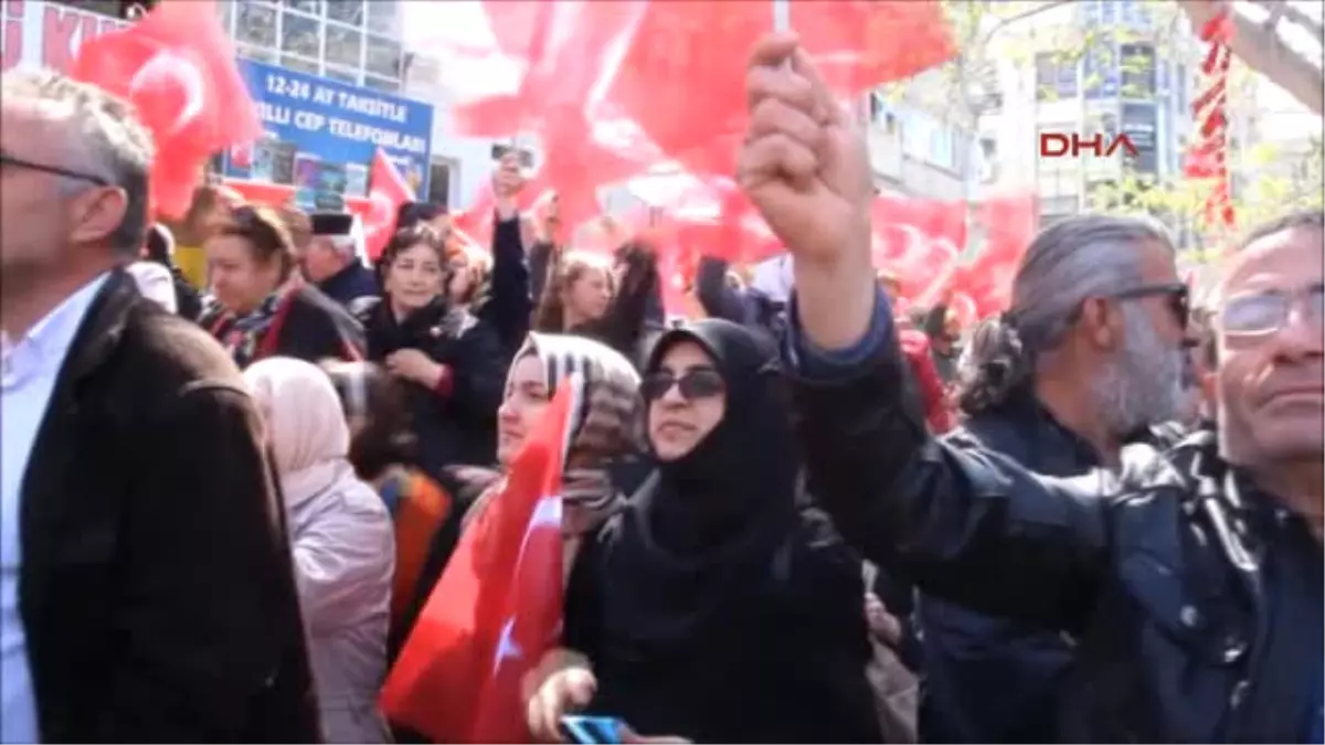 Edremit Deniz Baykal: Referanduma Katılmayana Kız Vermeyin