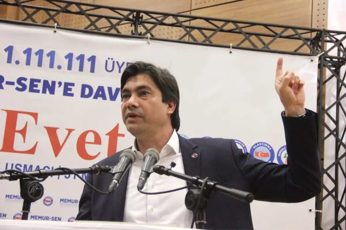 Gaziantep\'te "Memur-Sen\'e Davet, Tercihimiz Evet" Programına Yoğun İlgi