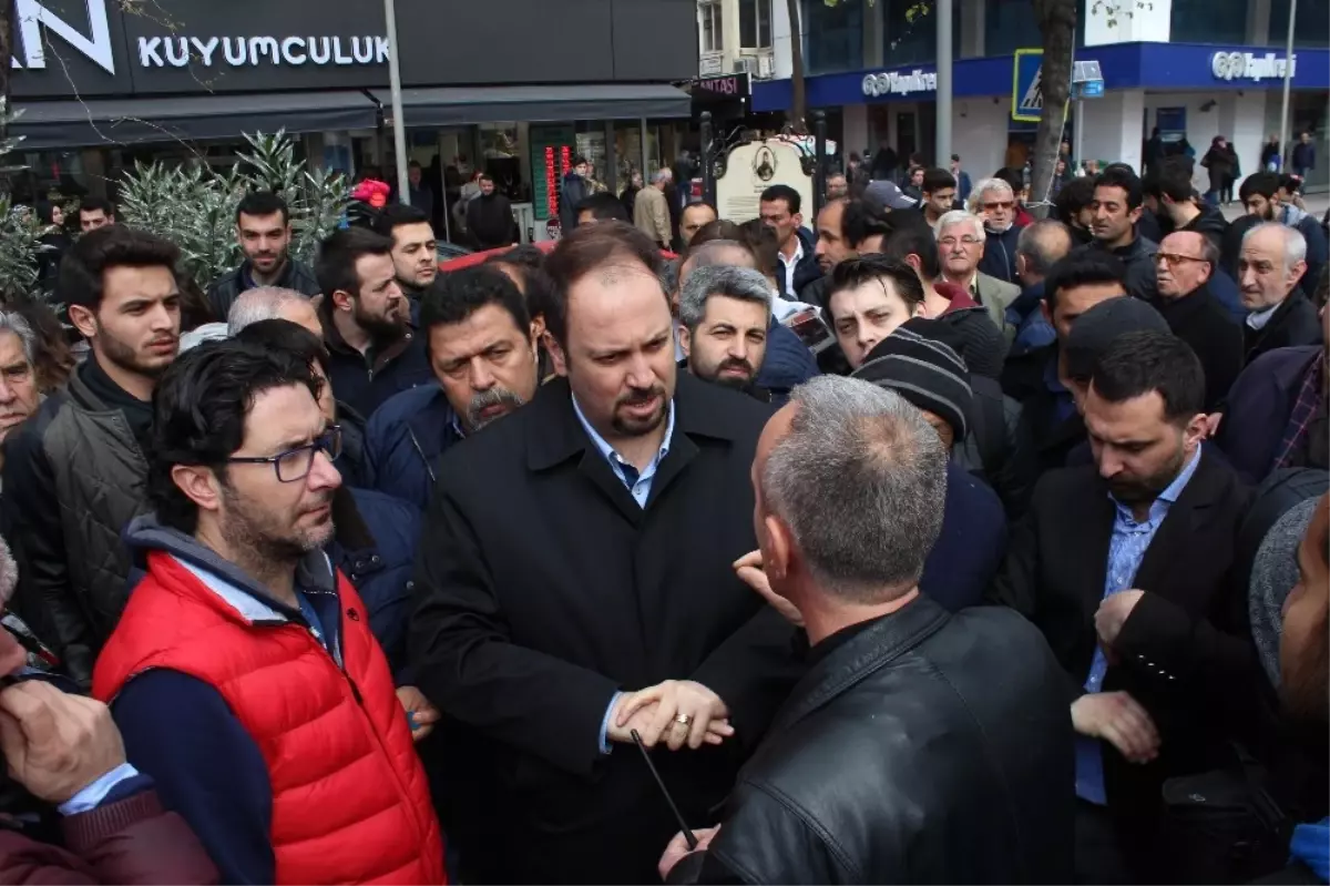 İzinsiz \'Hayır\' Standına Polis Müdahalesi: 2 Gözaltı