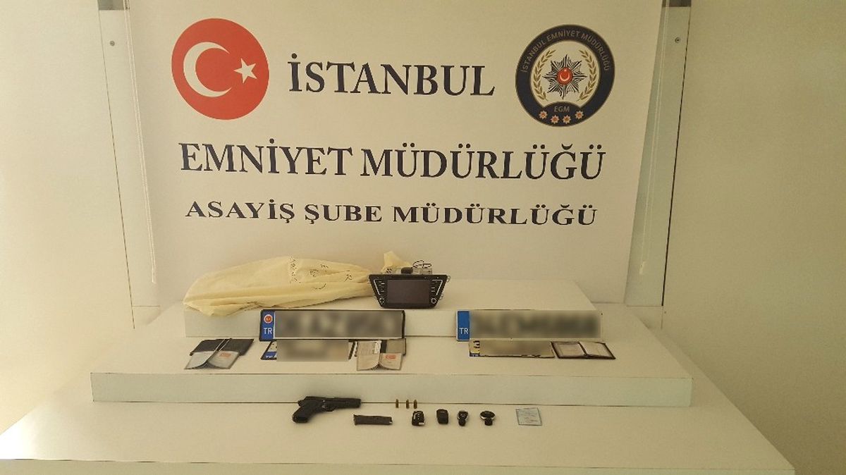 Kendine Polis Süsü Veren Gaspçı Son İşinde Yakalandı