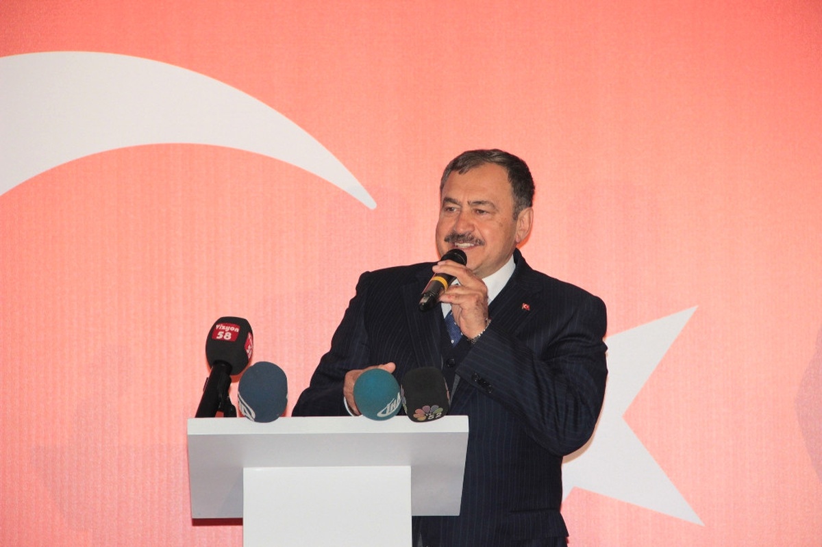 Koalisyon Kavgalarıyla Çok Şey Kaybettik"