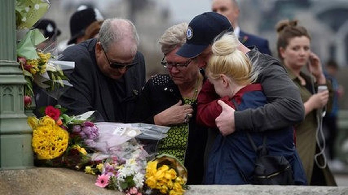 Londra, Westminster Saldırısının Kurbanlarını Andı