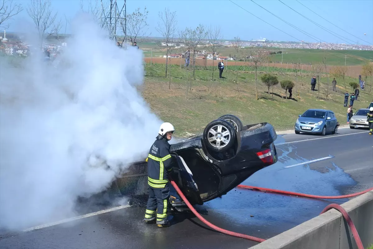 Tekirdağ\'da Zincirleme Trafik Kazasında 3 Kişi Yaralandı