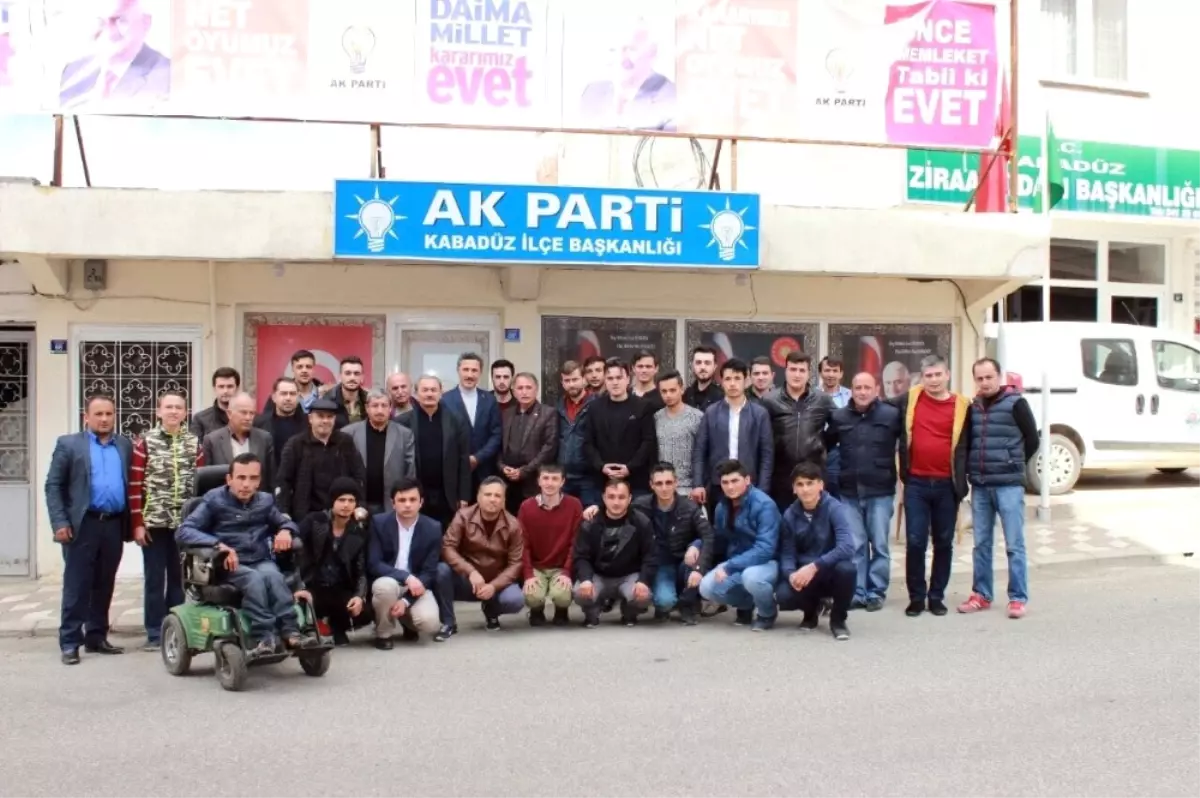 Ak Parti"Li Gençler Kahvaltıda Buluştu